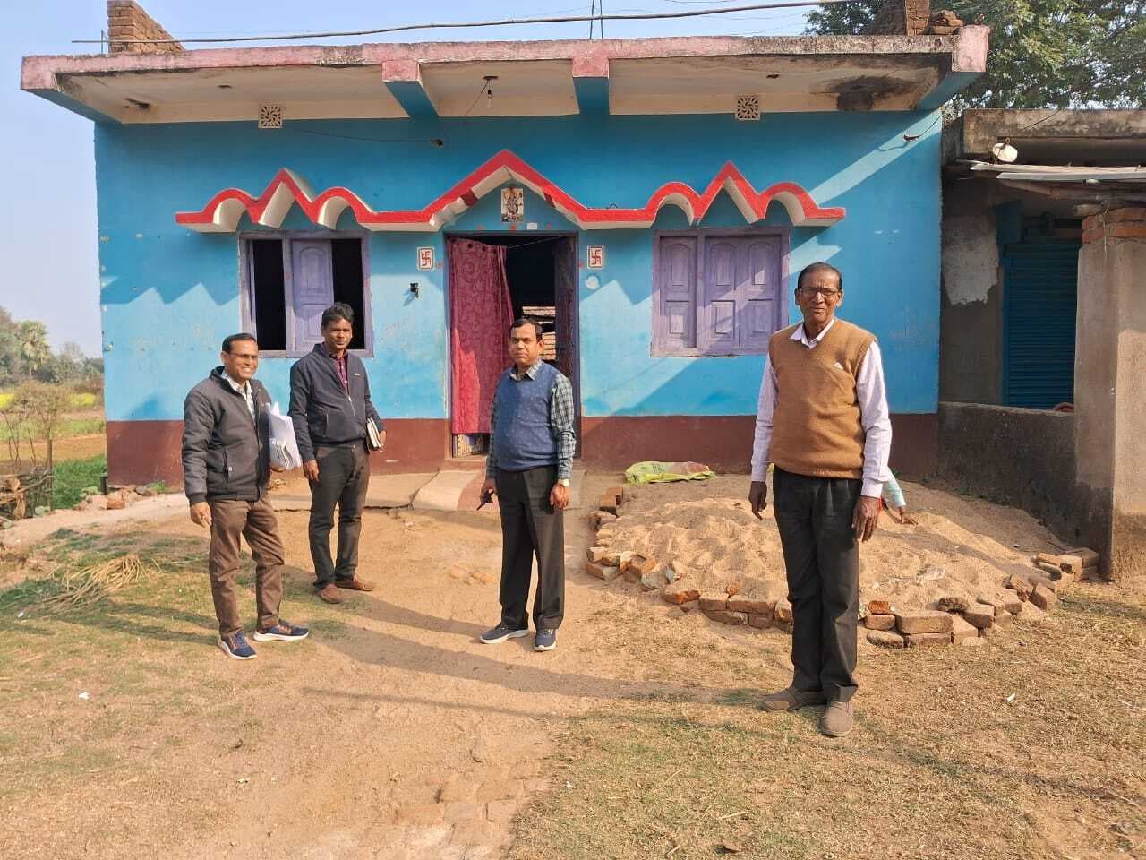 फतेहपुर : डीडीसी ने पीएम आवास-2.0 योजना का लिया जायजा