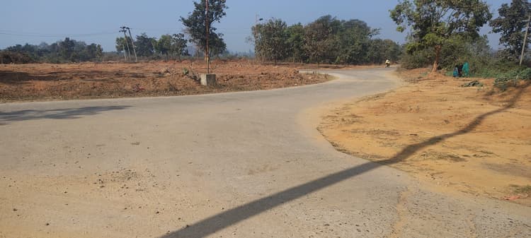 Bokaro News : दो सड़क परियोजनाओं से बदलेगी चंद्रपुरा और नावाडीह प्रखंड के कई गांवों की सूरत