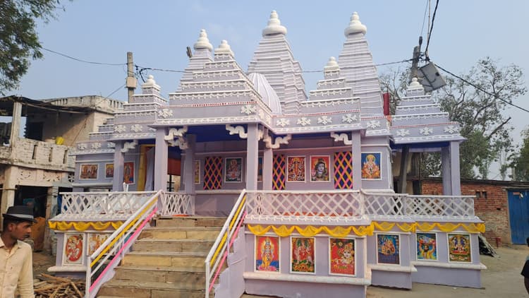 भोरे के वसुदेवा में दिखेगी पुणे के त्रि-मंदिर की भव्यता, छात्र दल ने तैयार किया चार लाख का विशेष पंडाल