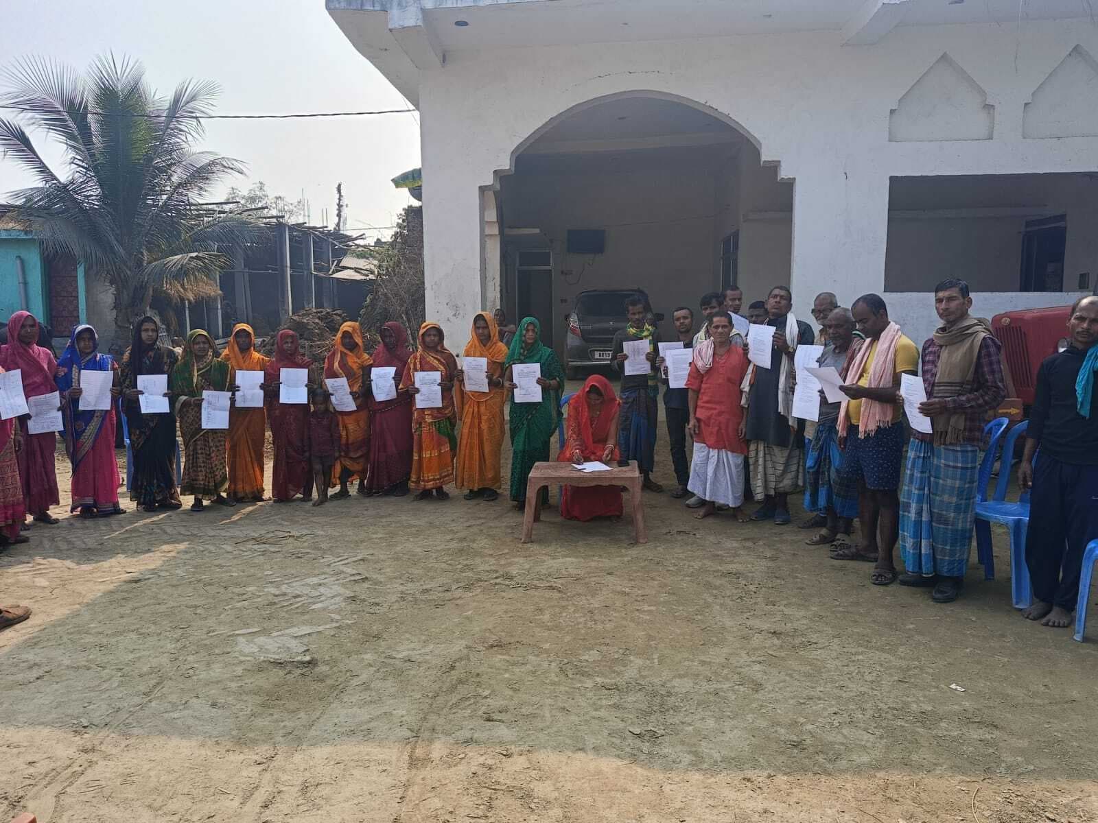 पैक्स मतदाता बनने के लिए 51 इच्छुक किसानों से भरवाया गया फॉर्म-5