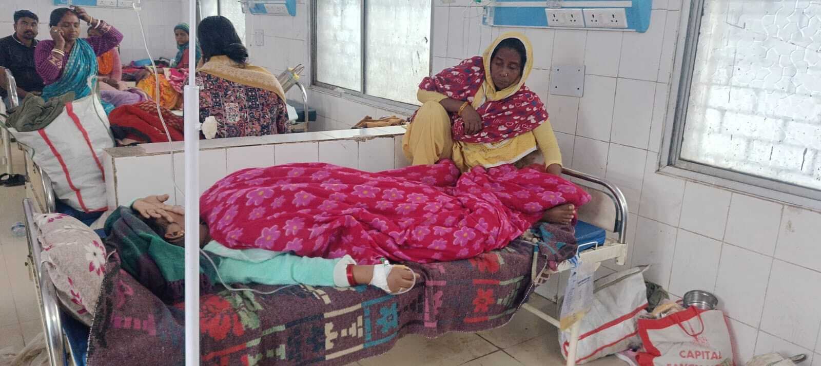 सदर अस्पताल में मृत नवजात के जन्म पर परिजनों का हंगामा