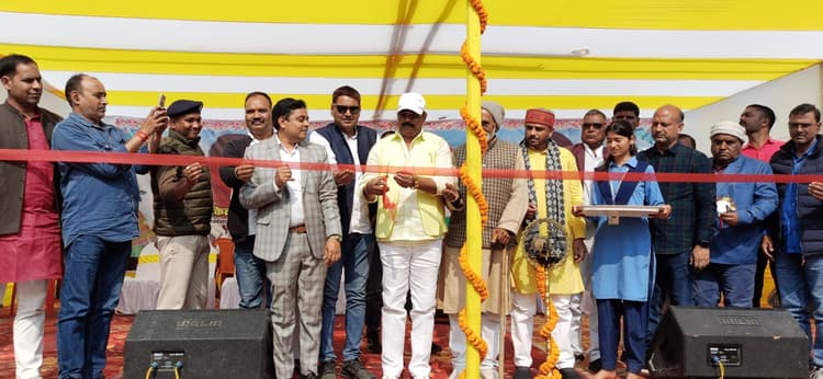 Auranhabad News : राम आयेंगे तो अंगना सजायेंगे