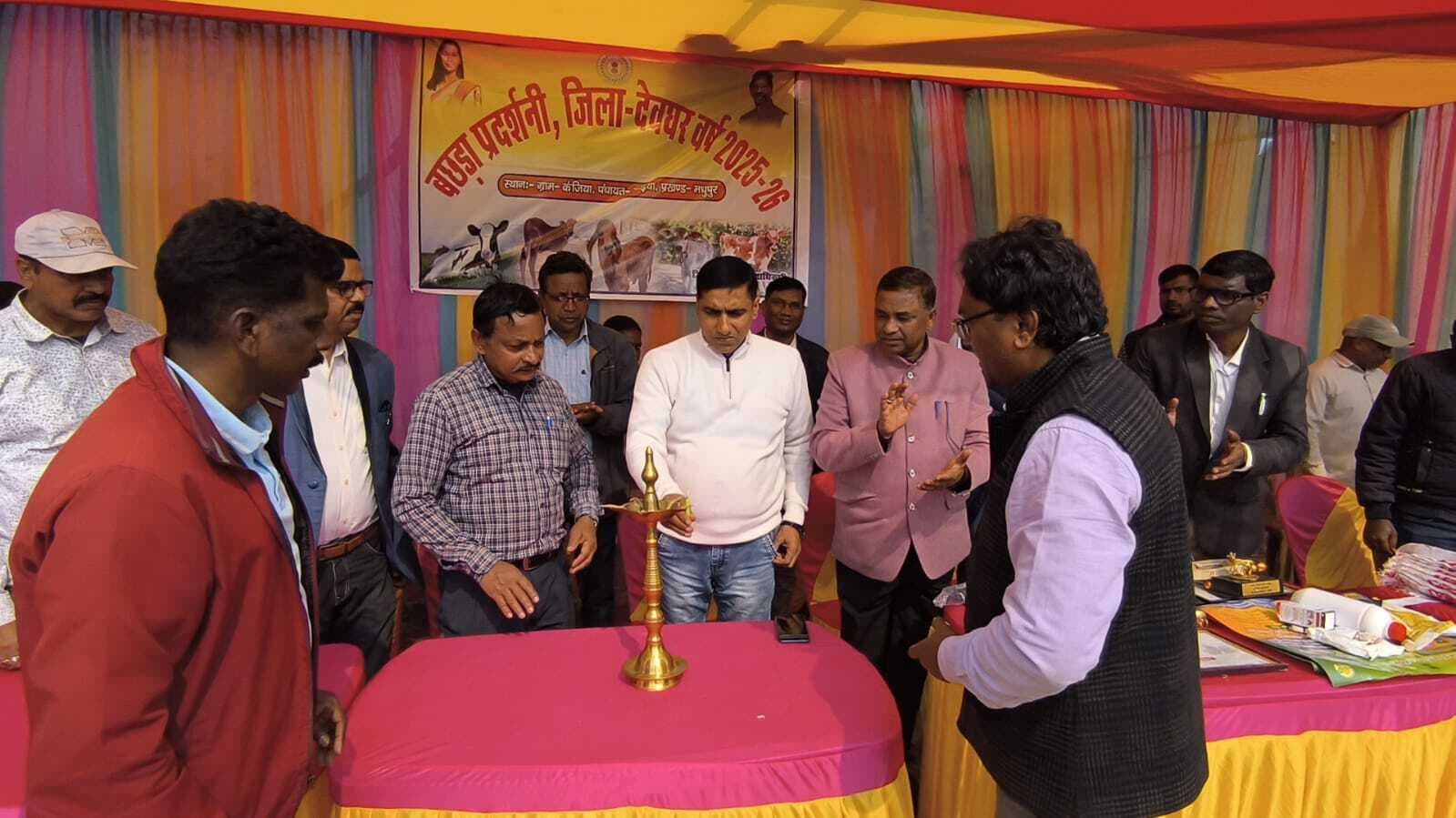 कृत्रिम गर्भधान से बछड़ा प्रदर्शनी आयोजित