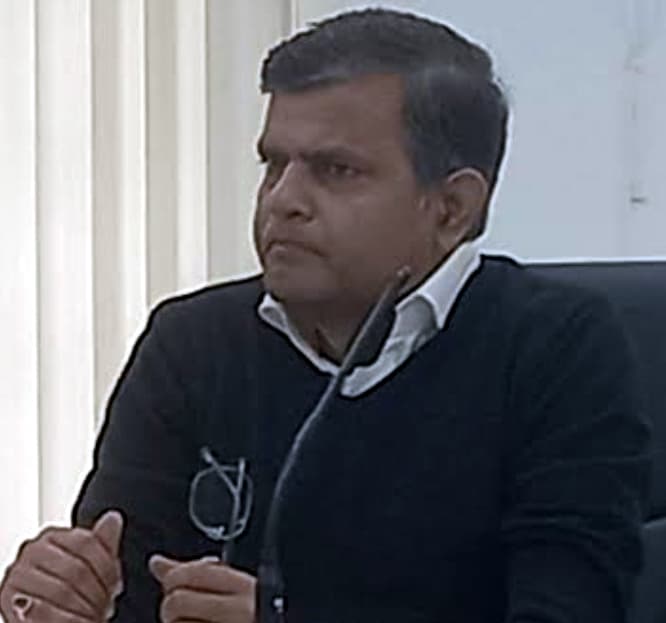 लोगों की जनसमस्याओं को दूर करने व लंबित कार्यों के निष्पादन पर रहा फोकस