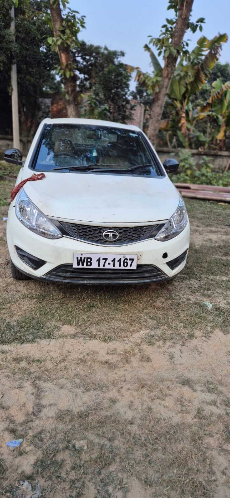 कार से 620 बोतल विदेशी शराब बरामद