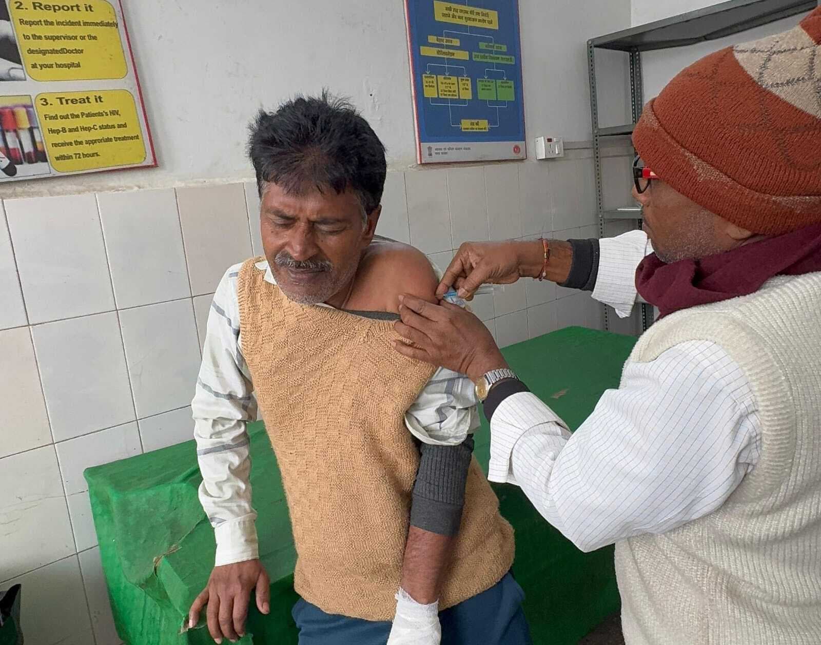 मिट्टी भराई के दौरान मारपीट, दो जख्मी