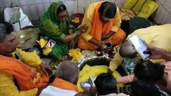 शिवनगर में बाबा सिंहेश्वर नाथ का भव्य तिलकोत्सव संपन्न