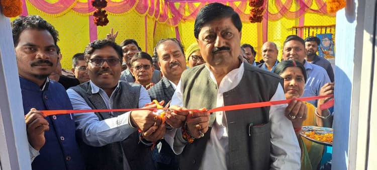 Bokaro News : नेताजी सेवा संघ और बजरंग दल ने लगाया रक्तदान शिविर
