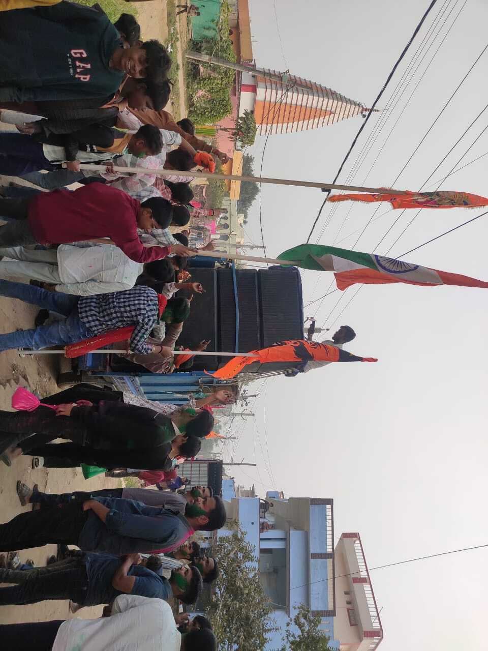 भक्ति और उल्लास के साथ मां सरस्वती की प्रतिमाओं का विसर्जन