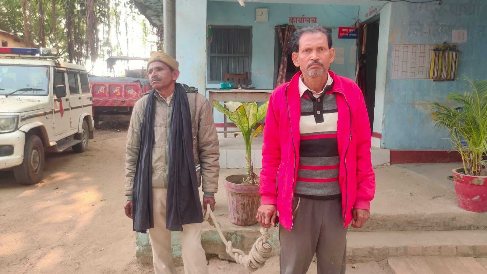 नशे में धुत होकर उपद्रव मचा रहा अधेड़ गिरफ्तार