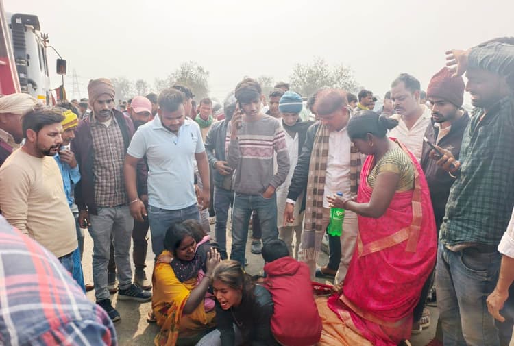 हाइवा व इ-रिक्शा की टक्कर में इ-रिक्शा सवार महिला की मौत