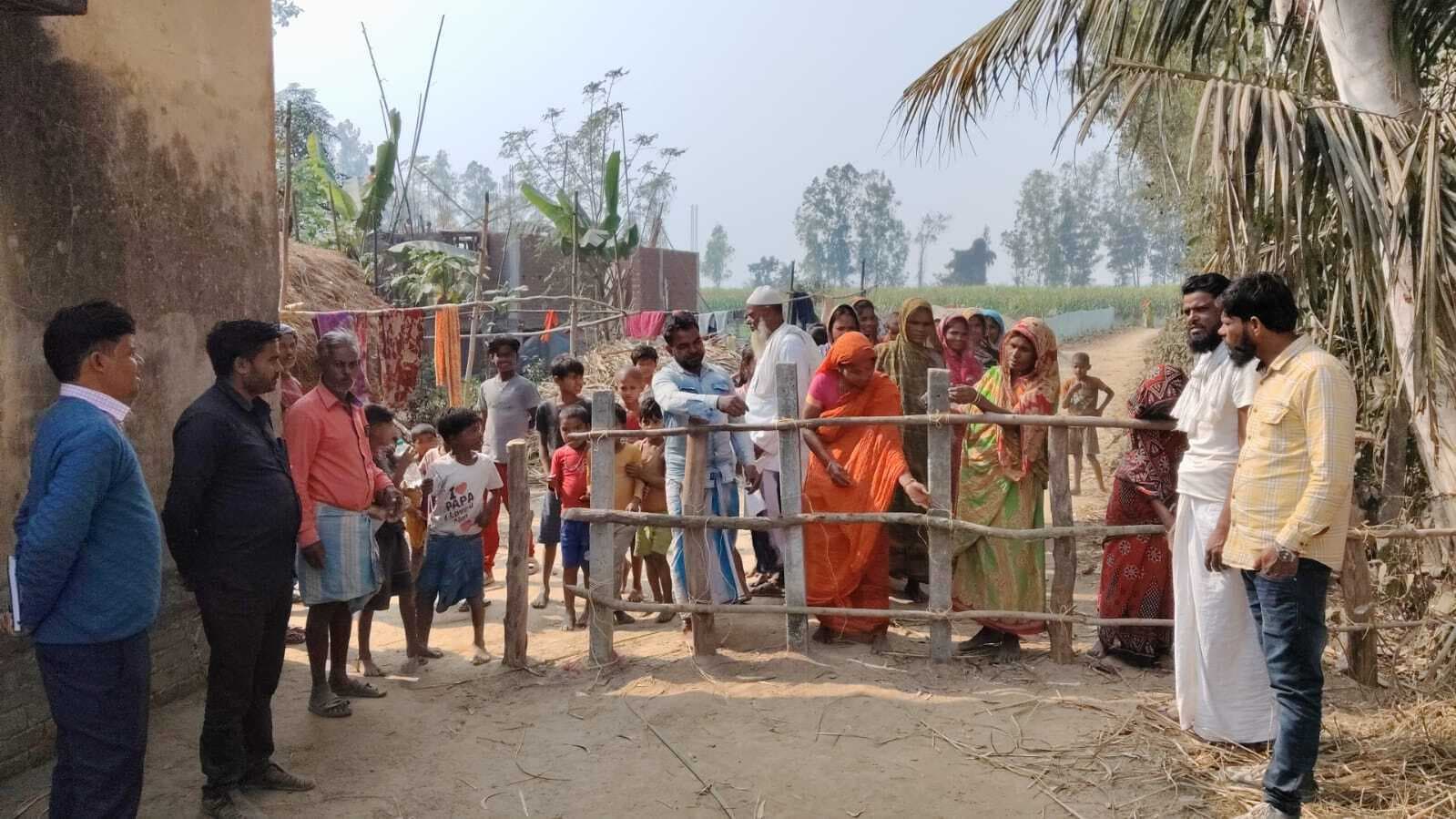 सीओ के हस्तक्षेप से खुली सड़क, 400 परिवारों को राहत