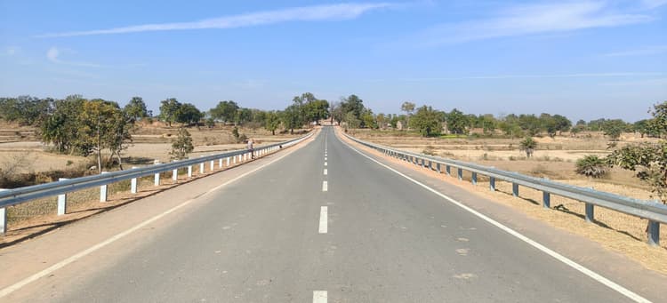 Bokaro News : नयी सड़क परियोजनाओं से बोकारो के ग्रामीण क्षेत्रों की बदलेगी तस्वीर