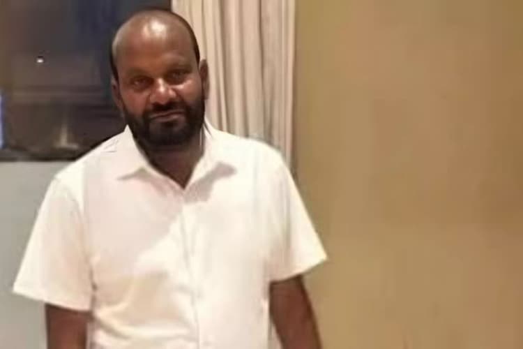 ओवैसी के बुलावे पर हैदराबाद गए आईपी गुप्ता, क्या है नया सियासी प्लान?