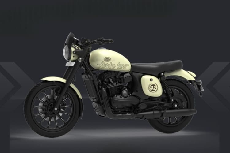 नए आइवरी वाइट कलर में लॉन्च हुई Jawa 42, जानें कितनी है कीमत