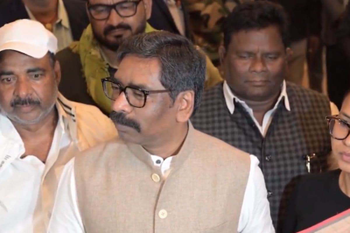 झारखंड कैबिनेट अपडेट: JPSC अभ्यर्थियों को करना होगा इंतजार, पदक जीतने वाले खिलाड़ियों को हर माह पेंशन