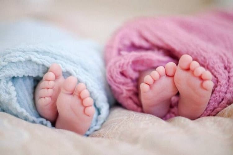 त्र अक्षर से शुरू होने वाले ट्रेंडिंग बेबी नेम्स, मॉडर्न पैरेंट्स की बन रहे पहली पसंद