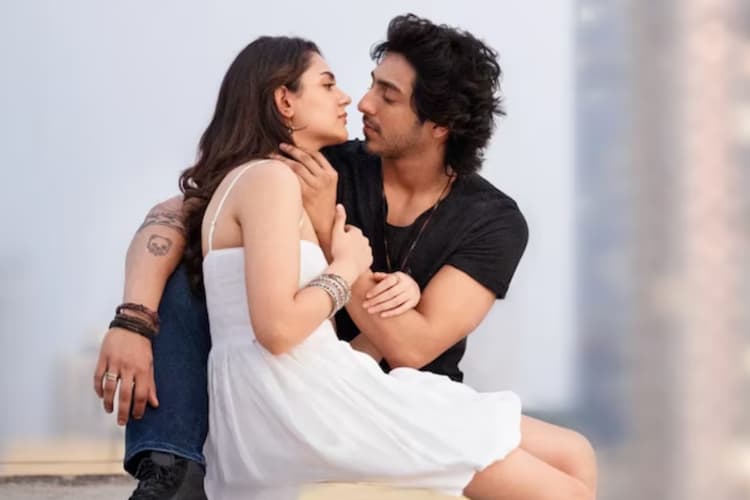 वैलेंटाइन वीक में फिर चलेगा सैयारा का जादू, थिएटर्स में होगी री-रिलीज