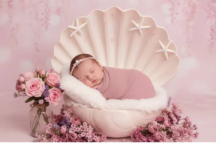 नन्ही परी को दें यूनिक पहचान, अर्थ सहित चुनें ये संस्कृत बेबी गर्ल नेम्स