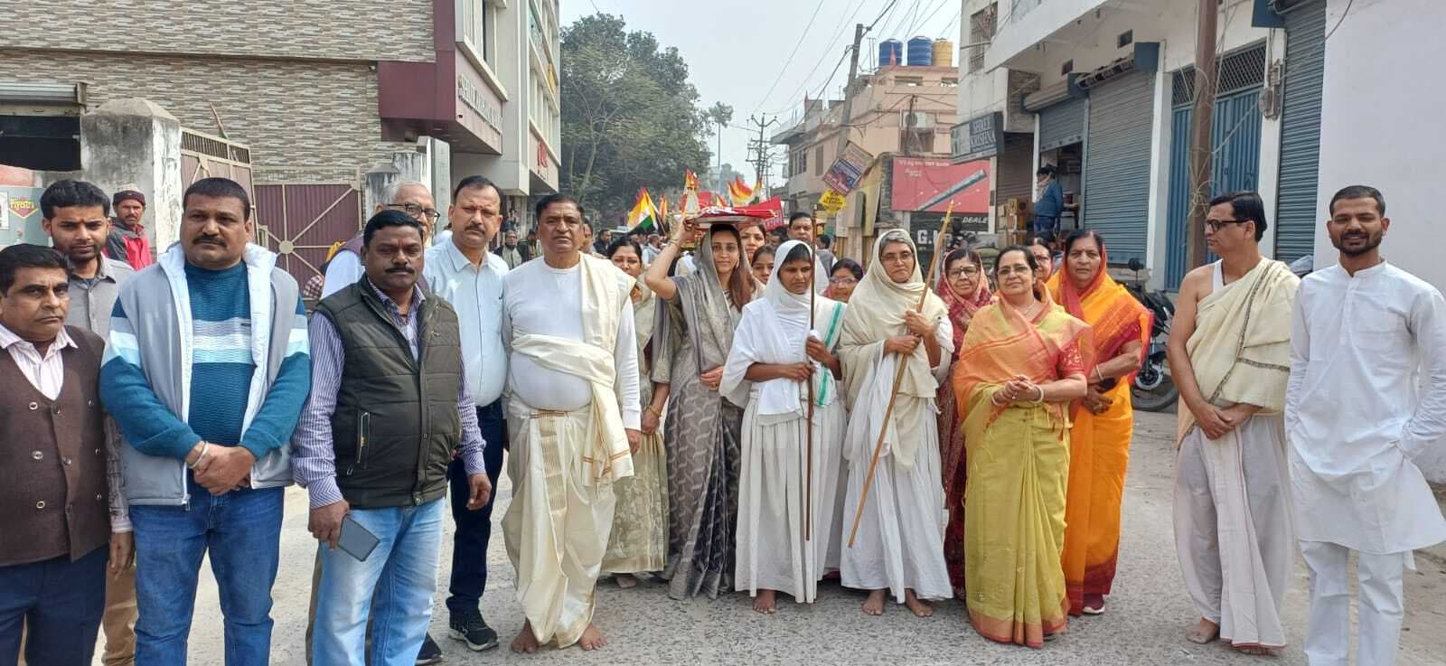 जैन श्वेतांबर पार्श्वनाथ मंदिर के 38वें वार्षिकोत्सव पर निकाली शोभायात्रा
