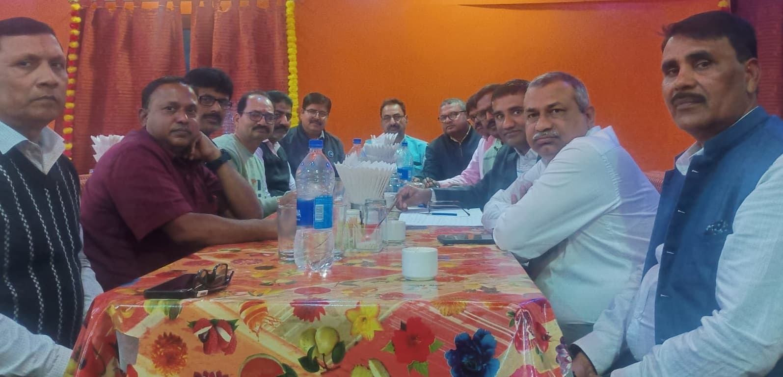 Bokaro News: शिक्षकों की समस्याओं पर मंथन, बनायी रूपरेखा