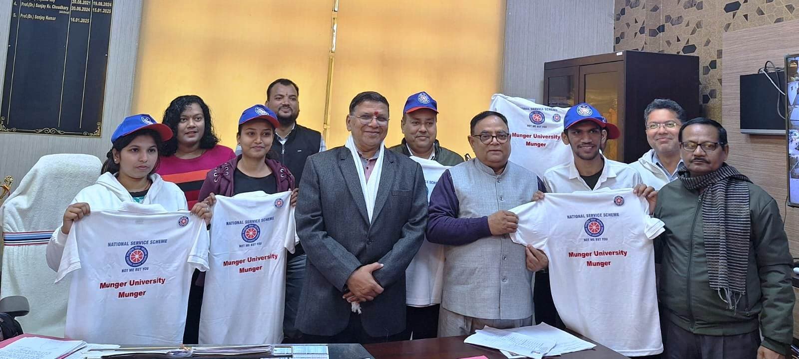एमयू के 4 स्वयंसेवक व एक पीओ राष्ट्रीय एकता शिविर में लेंगे भाग