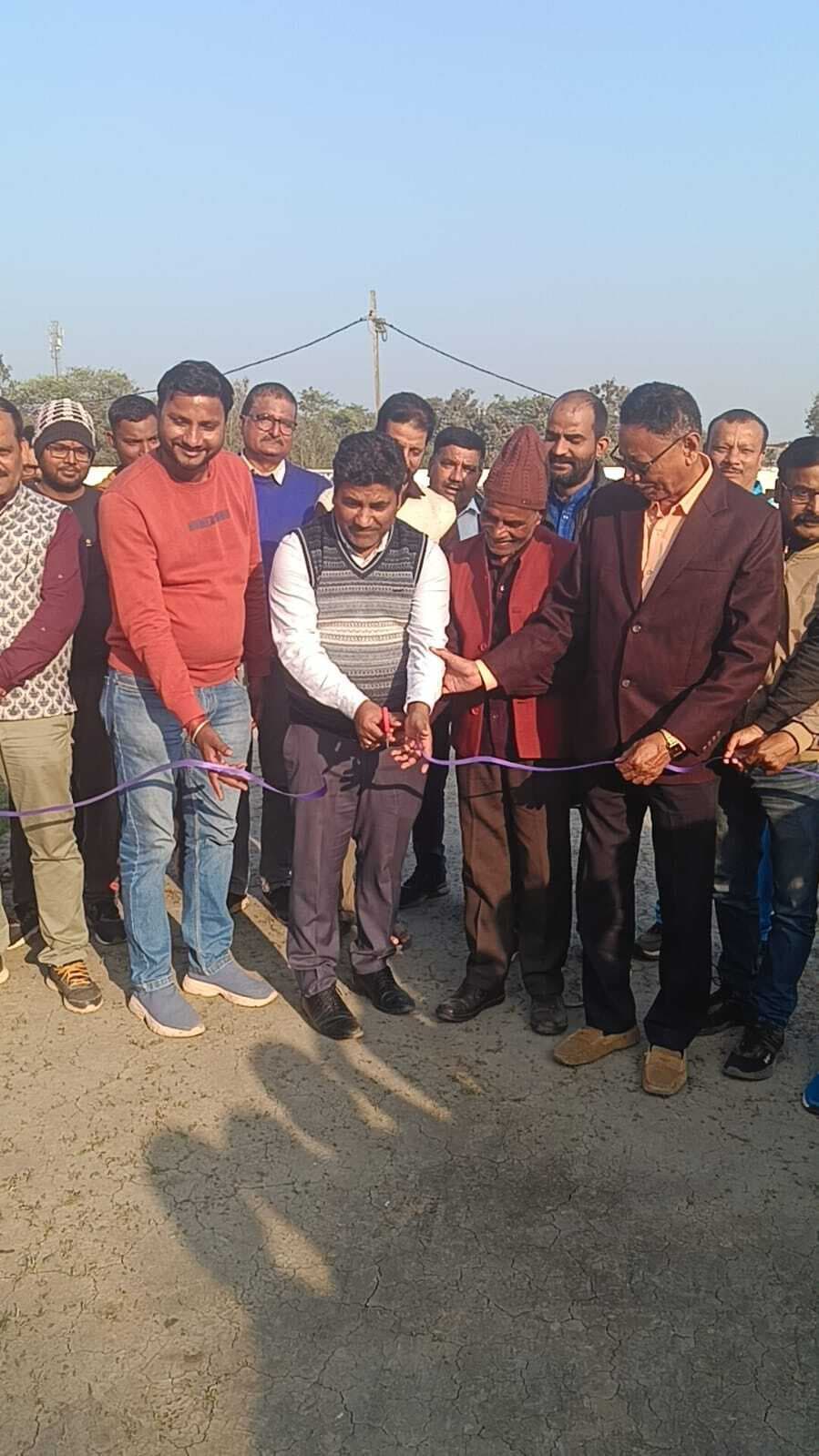 द्वितीय वास मार्ट कप क्रिकेट टूर्नामेंट शुरू, तन्मय 11 की टीम ने सात विकेट से जीता मैच