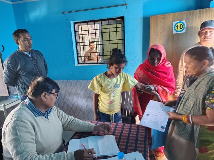 42 दिव्यांगों की हुई दिव्यांगता जांच