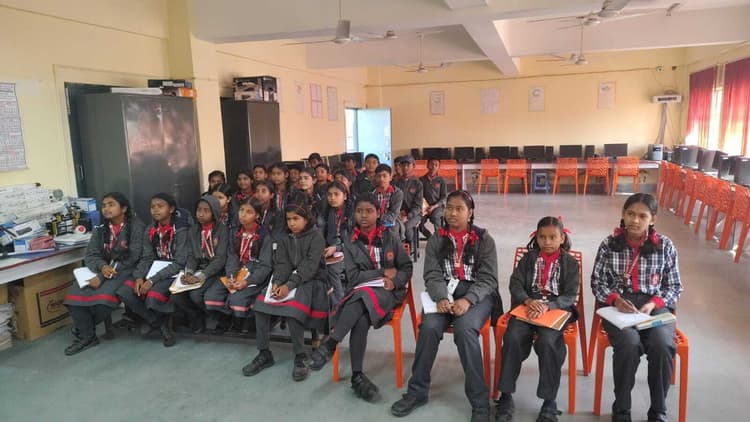 पीएम ने विद्यार्थियों को परीक्षा को उत्सव के रूप में लेने की दी प्रेरणा