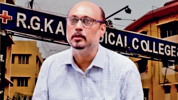 अख्तर अली के खिलाफ गैर जमानती वारंट जारी