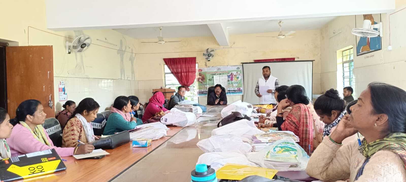 यूवीन पोर्टल पर टीकाकरण का आंकड़ा डाटा इंट्री करें : डॉ अरुण