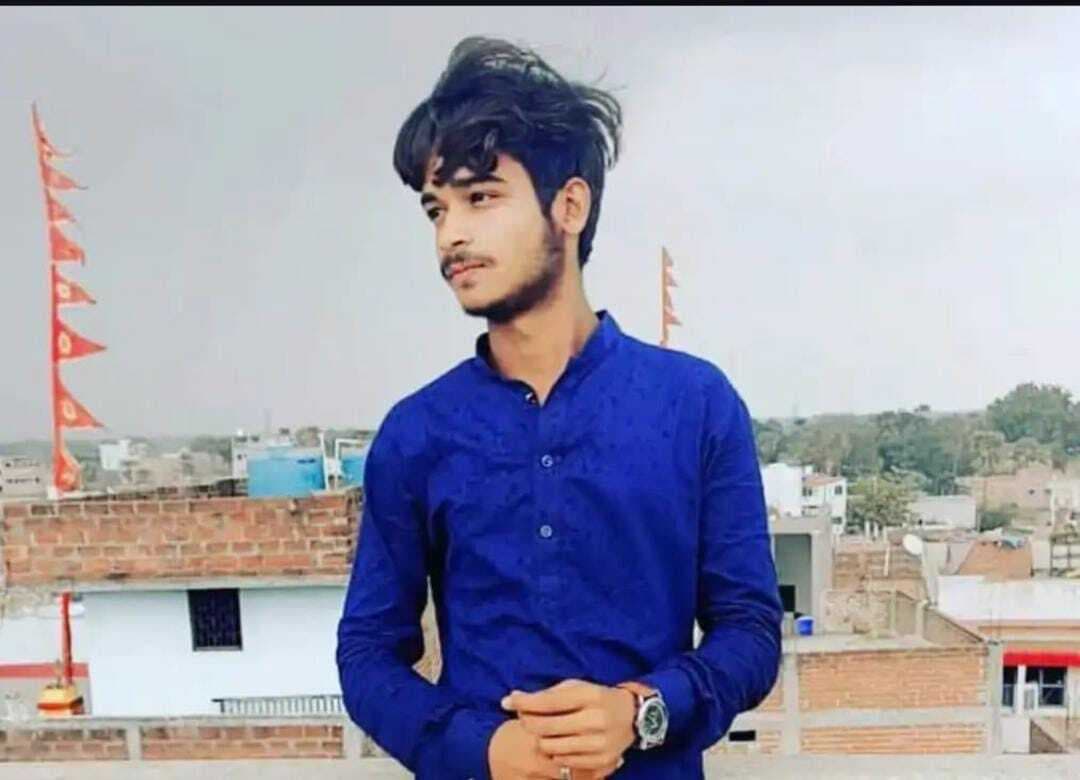 क्रिकेट खेलने जा रहे युवक की सड़क दुर्घटना में मौत, चचेरा भाई गंभीर रूप से घायल