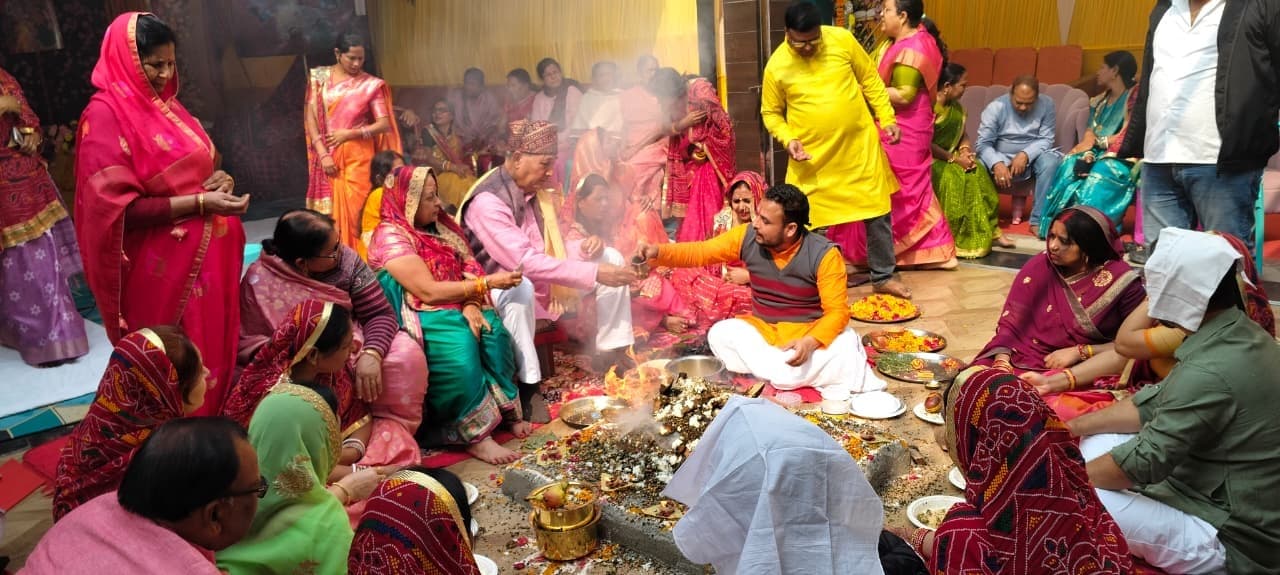 हवन की पूर्णाहुति के साथ भागवत कथा संपन्न