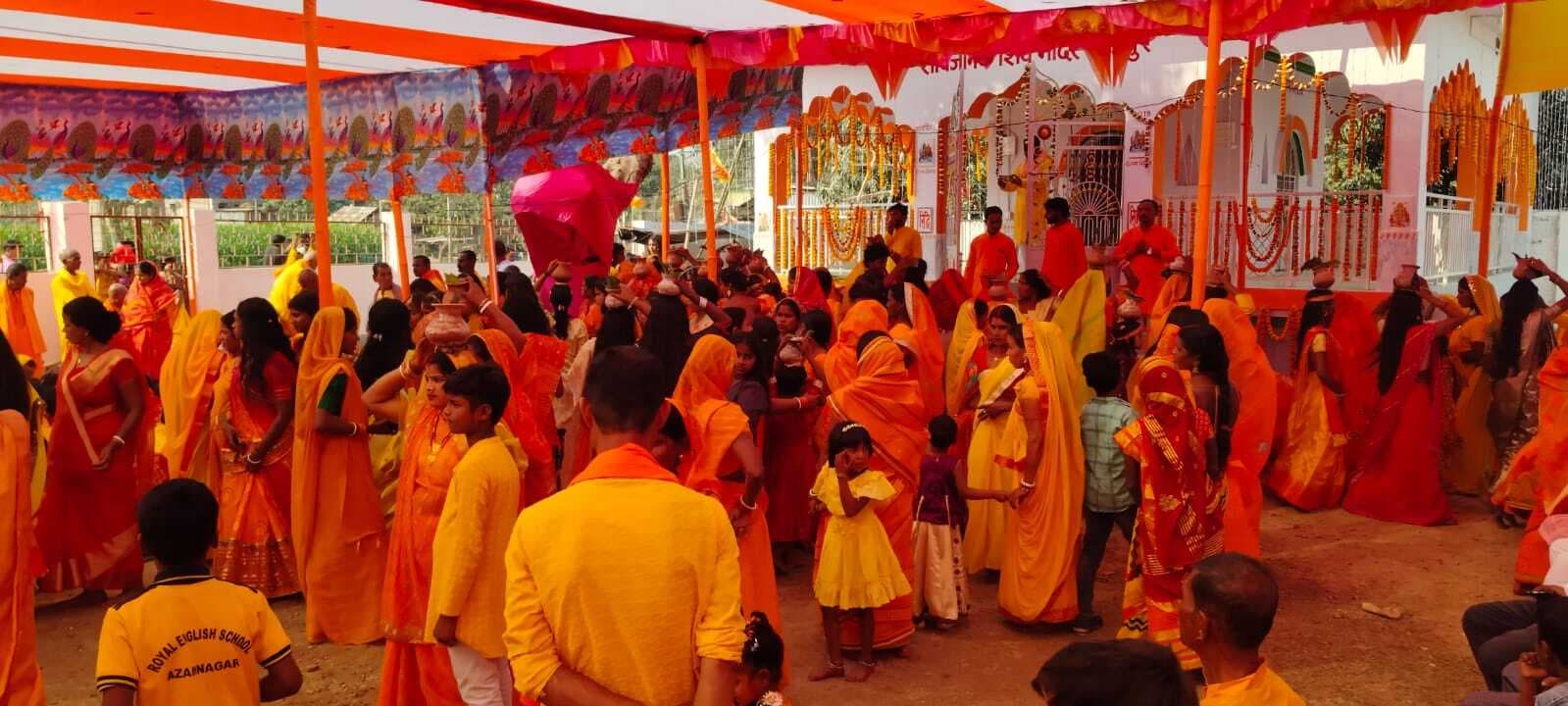 सदापुर शिव मंदिर में प्राण-प्रतिष्ठा को निकाली शोभायात्रा