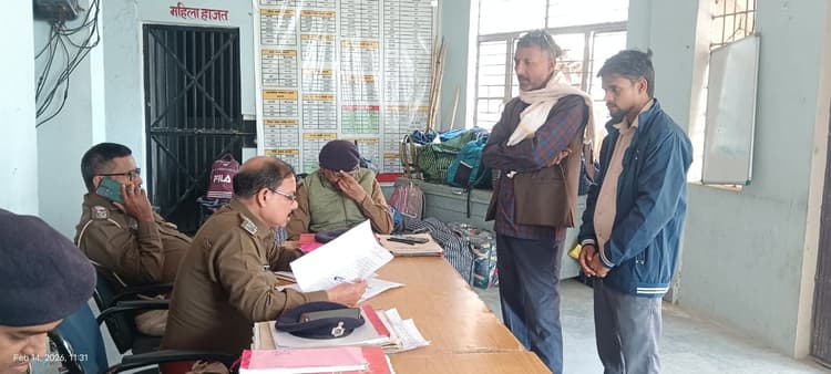 भभुआ रोड में खड़ी स्कॉर्पियो की चोरी