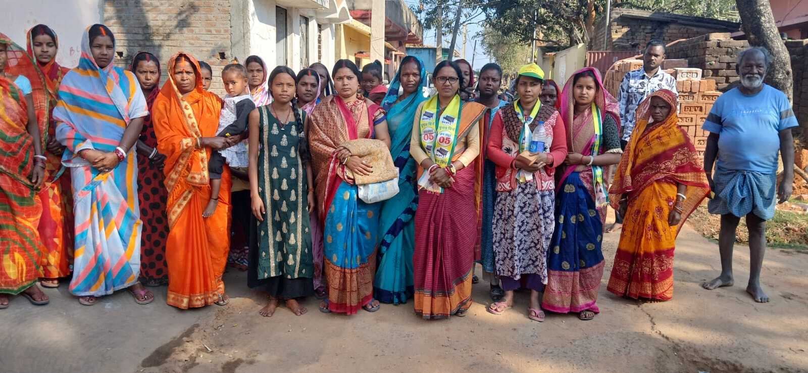 श्रीरामपुर में अध्यक्ष प्रत्याशी ने विकास के मुद्दों पर किया संवाद