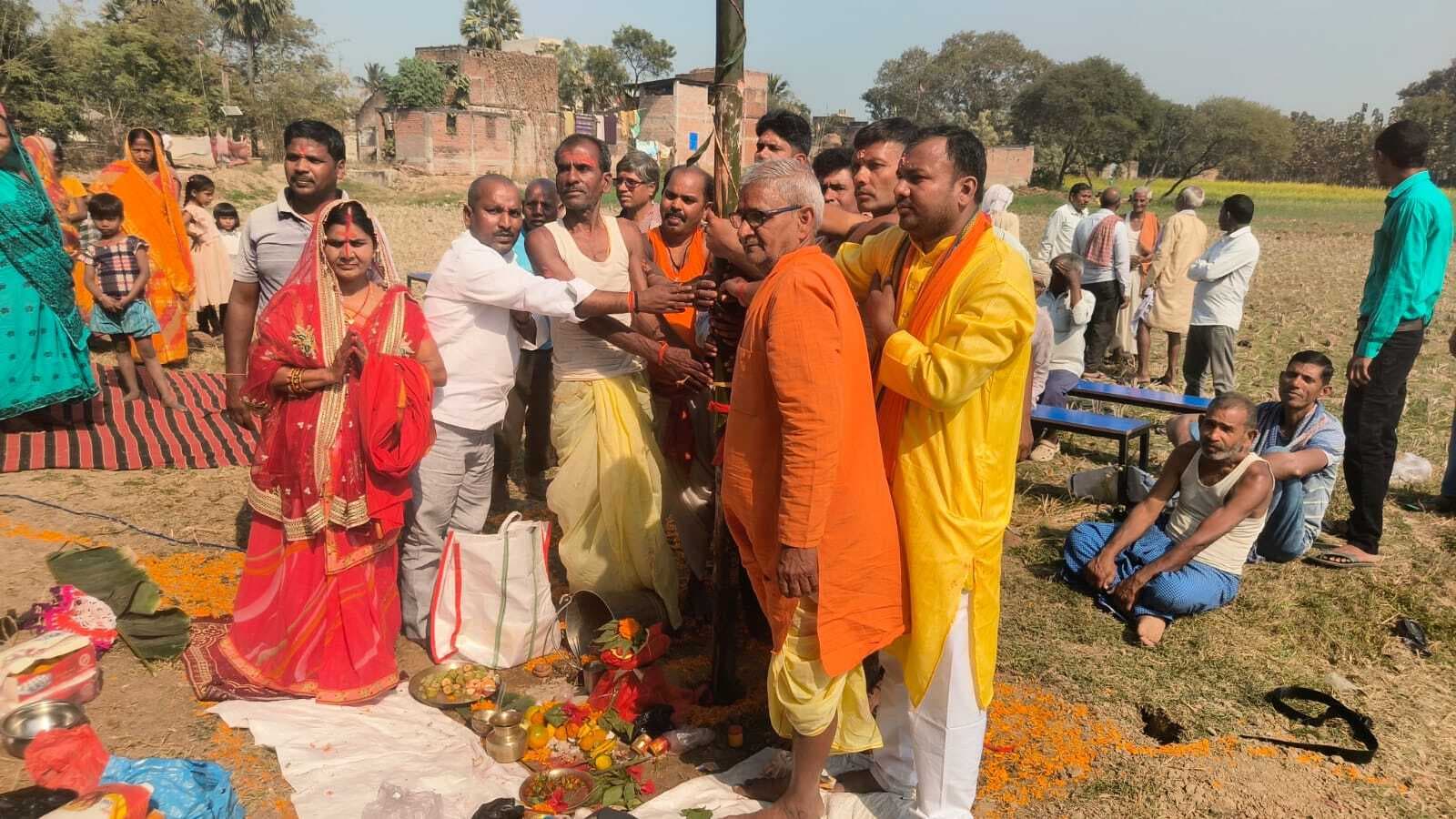 शासन में भागवत कथा को लेकर हुआ ध्वजारोहण