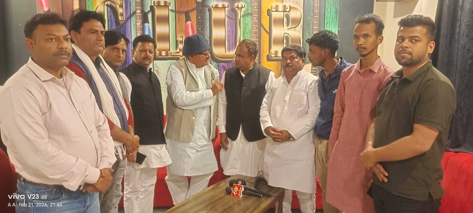 Giridih News :गिरिडीह नगर निगम क्षेत्र के सीमा पर शिफ्ट हुई नेताओं की गतिविधि