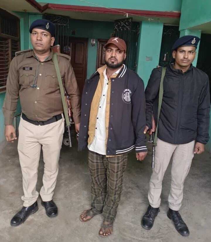 20 हजार की रिश्वत लेते सर्वे अमीन को निगरानी की टीम ने किया गिरफ्तार