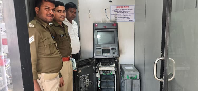 1.74 लाख रुपये सुरक्षित, रिजेक्टेड के साथ 11 हजार रुपये जले