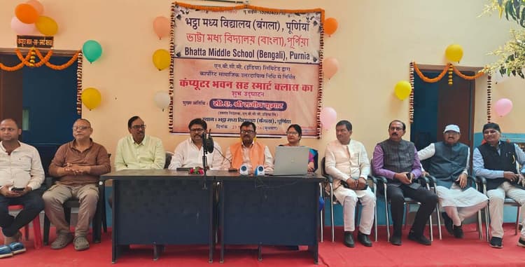 स्मार्ट क्लास में बच्चे को मिलेगी कंप्यूटर की बेसिक जानकारी : राजीव