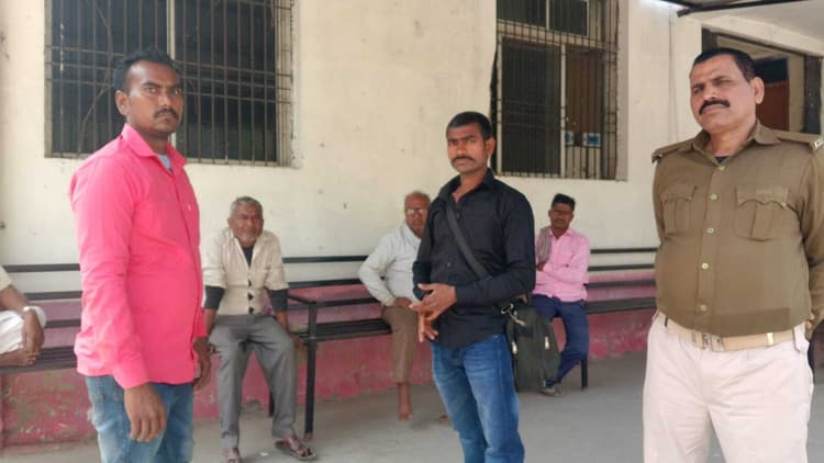 पत्नी से विवाद के बाद पति ने कीटनाशक खाकर दी जान