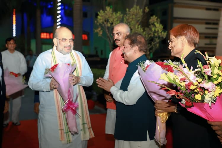 एमजीएम मेडिकल कॉलेज में केंद्रीय गृहमंत्री का हुआ भव्य स्वागत