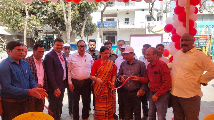 मेगा हेल्थ कैंप में एचआईवी, टीबी, हेपेटाइटिस की जांच की