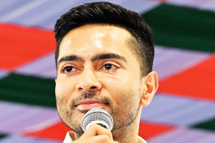 अमित शाह को अभिषेक बनर्जी की चुनौती, केंद्र और बंगाल सरकार के प्रदर्शन पर करें बहस