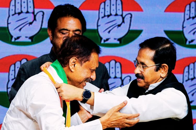 बंगाल चुनाव 2026 से पहले अब्दुर रहीम काजी ने टीएमसी को दिया झटका, कांग्रेस के टिकट पर बादुरिया से ठोकेंगे ताल