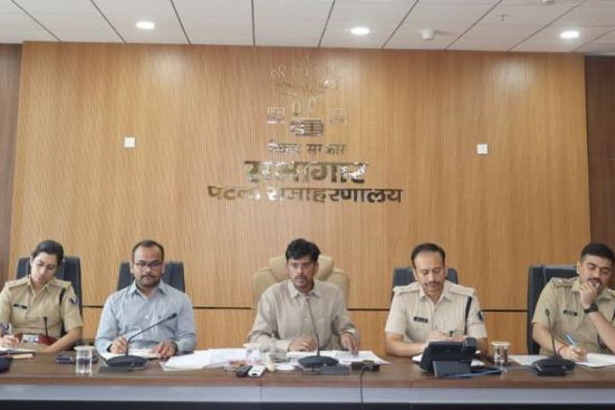 रामनवमी पर पटना में 51 मोहल्लों से निकलेंगी भव्य झांकियां, महावीर मंदिर तक पहुंचेगी विशाल शोभायात्रा