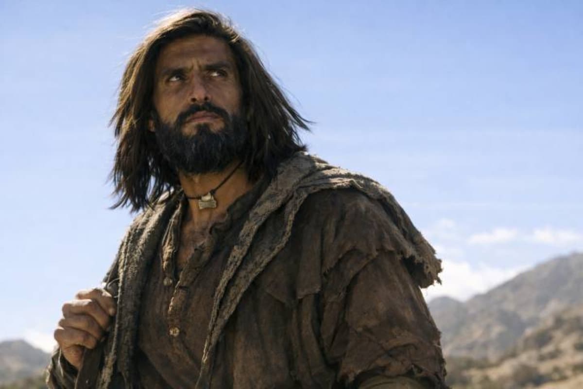 Dhurandhar 2 Advance Booking ranveer singh paid preview ticket trailer response