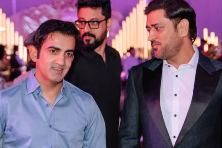 मेरी जगह टीम को कोचिंग दें… गंभीर ने धोनी को लेकर दिया बयान