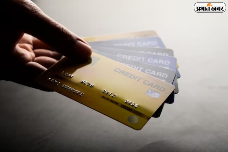 बर्बाद कर सकता है आपका पहला क्रेडिट कार्ड, अगर इग्नोर की ये 4 बातें!